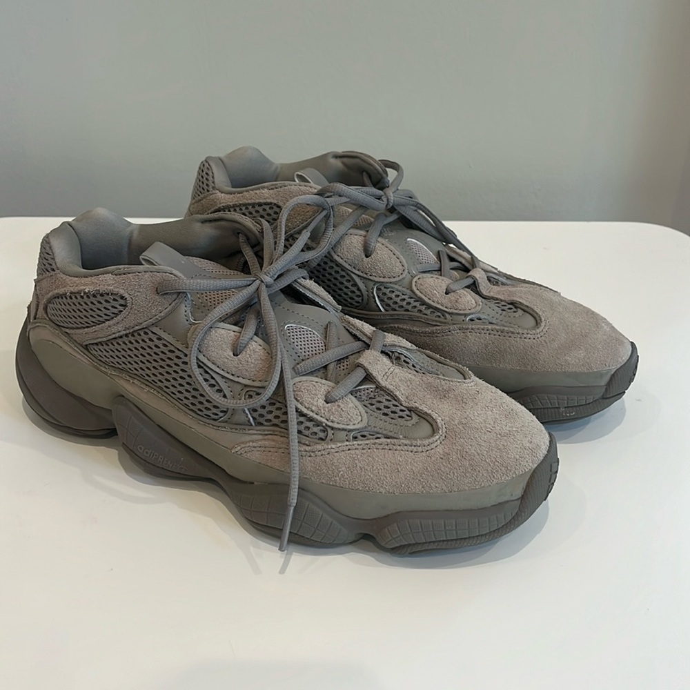 Yeezy 500 ‘Ash Grey’
